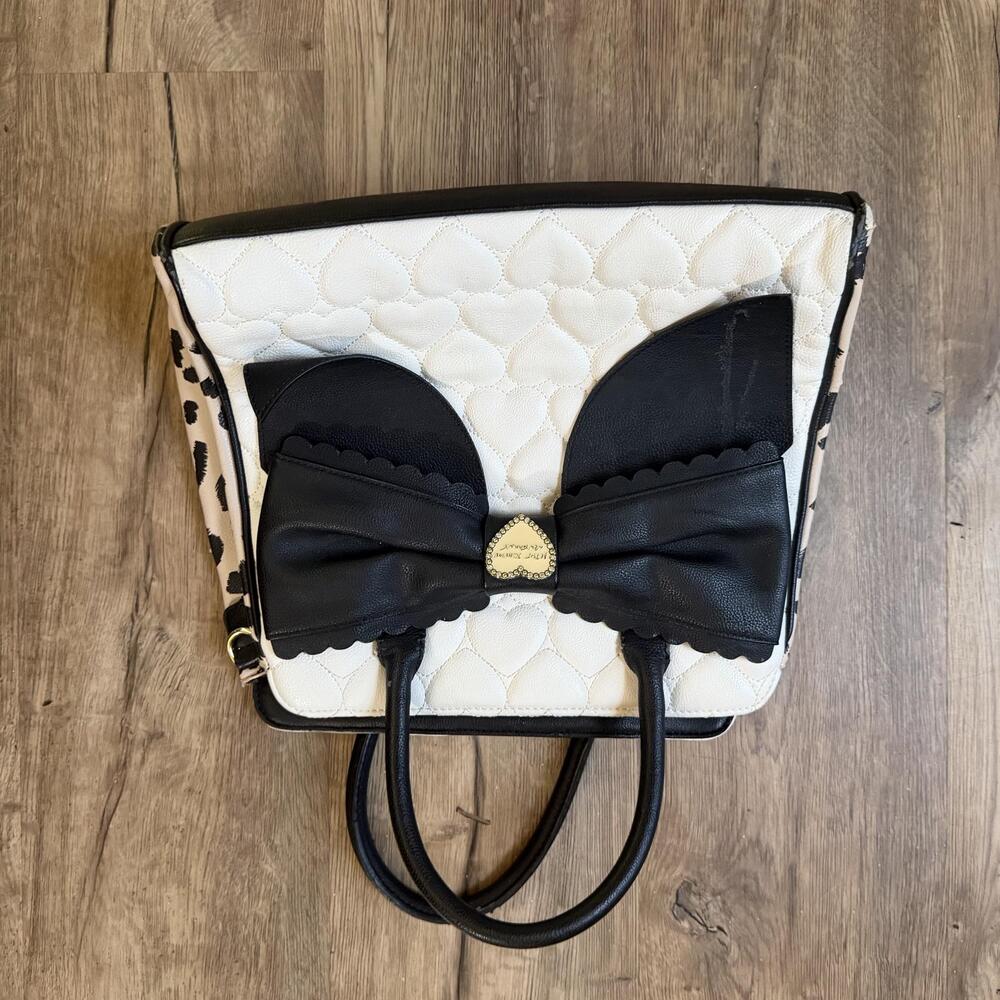 Betsey Johnson Satchel Bag Womens Medium White Heart Bow Leopard Faux Leather
